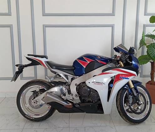 HONDA CBR 1000RR 